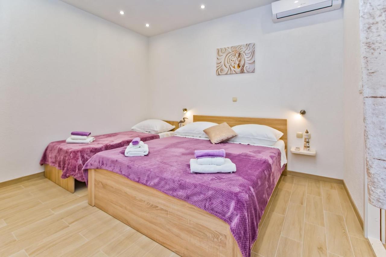 Apartments By The Sea Cove Zastupac, Hvar - 8761 Hvar Town Extérieur photo