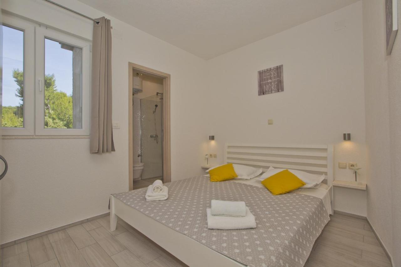 Apartments By The Sea Cove Zastupac, Hvar - 8761 Hvar Town Extérieur photo