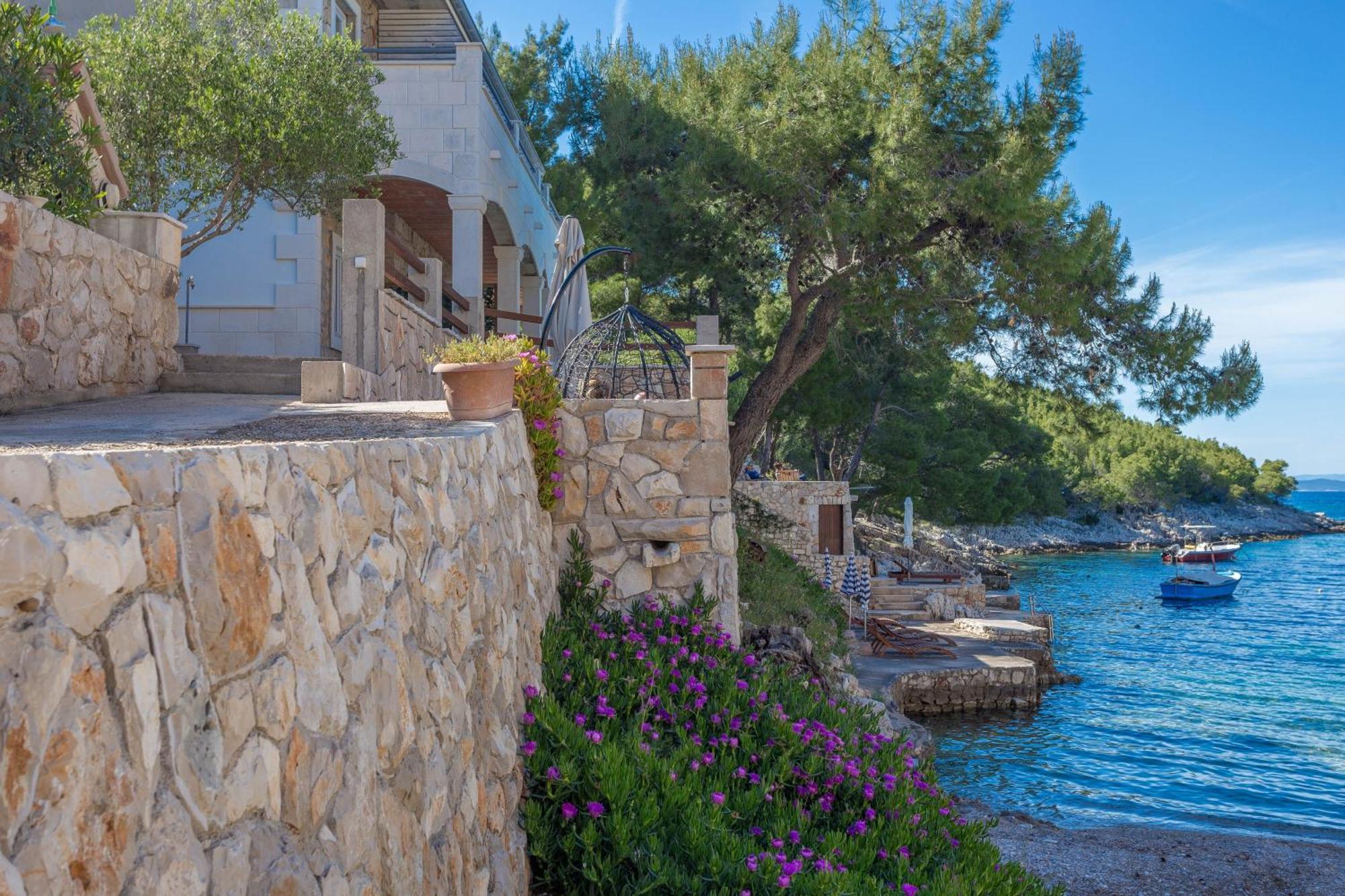 Apartments By The Sea Cove Zastupac, Hvar - 8761 Hvar Town Extérieur photo